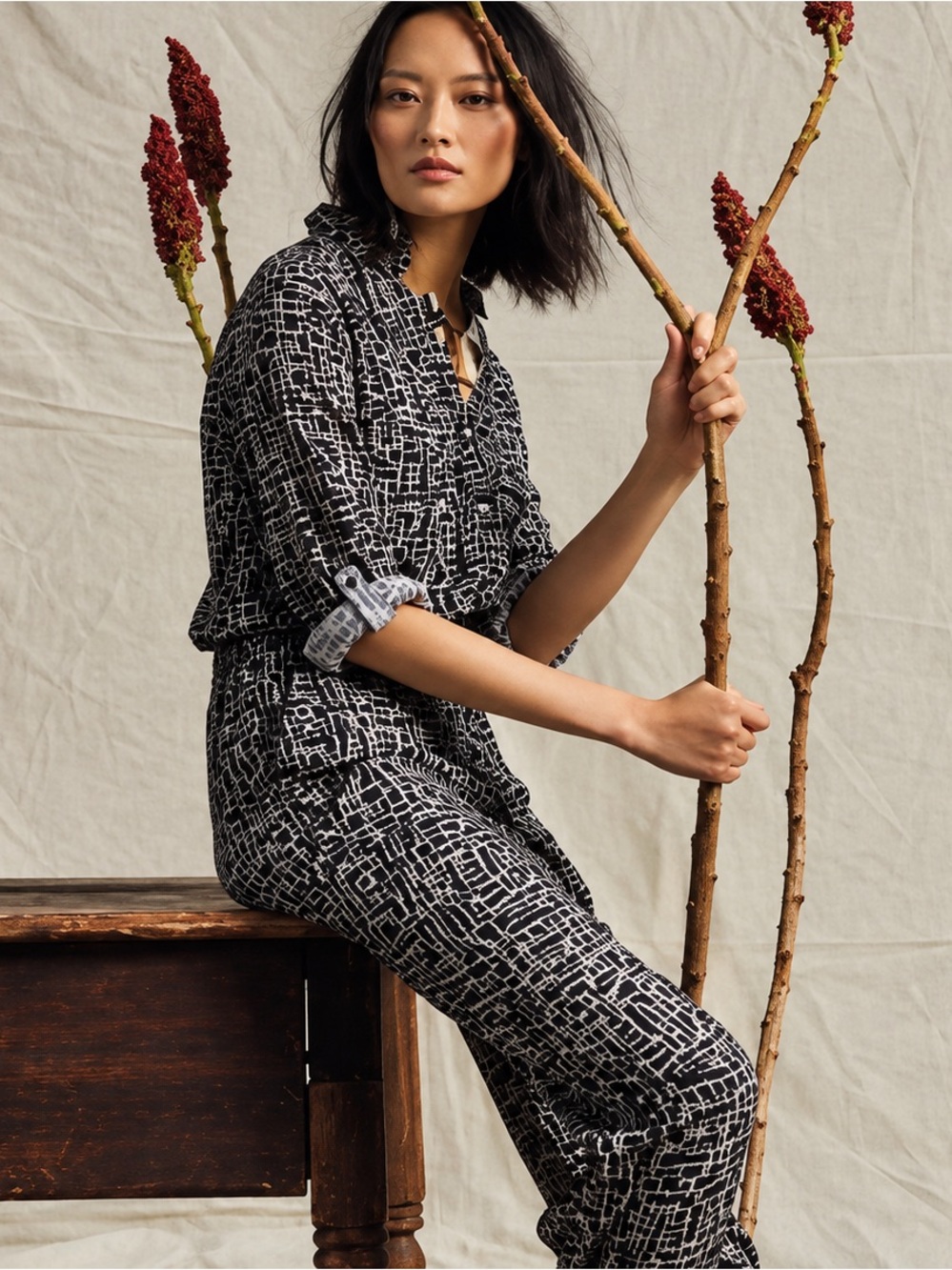 Anthropologie Lilka Atacama Jumpsuit Boho Abstract Print Rolled Cuffs Size S